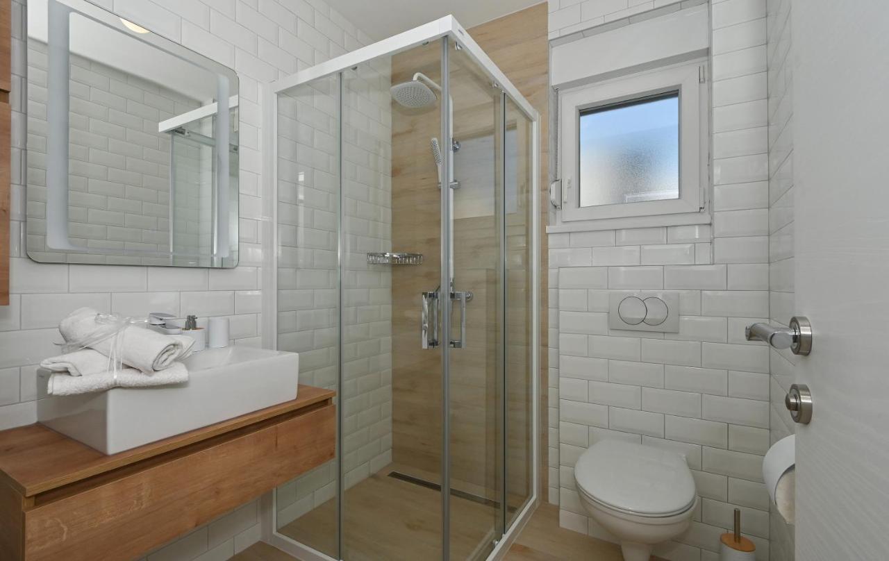Luxury Apartment Maravic With Private Pool Trogir Buitenkant foto